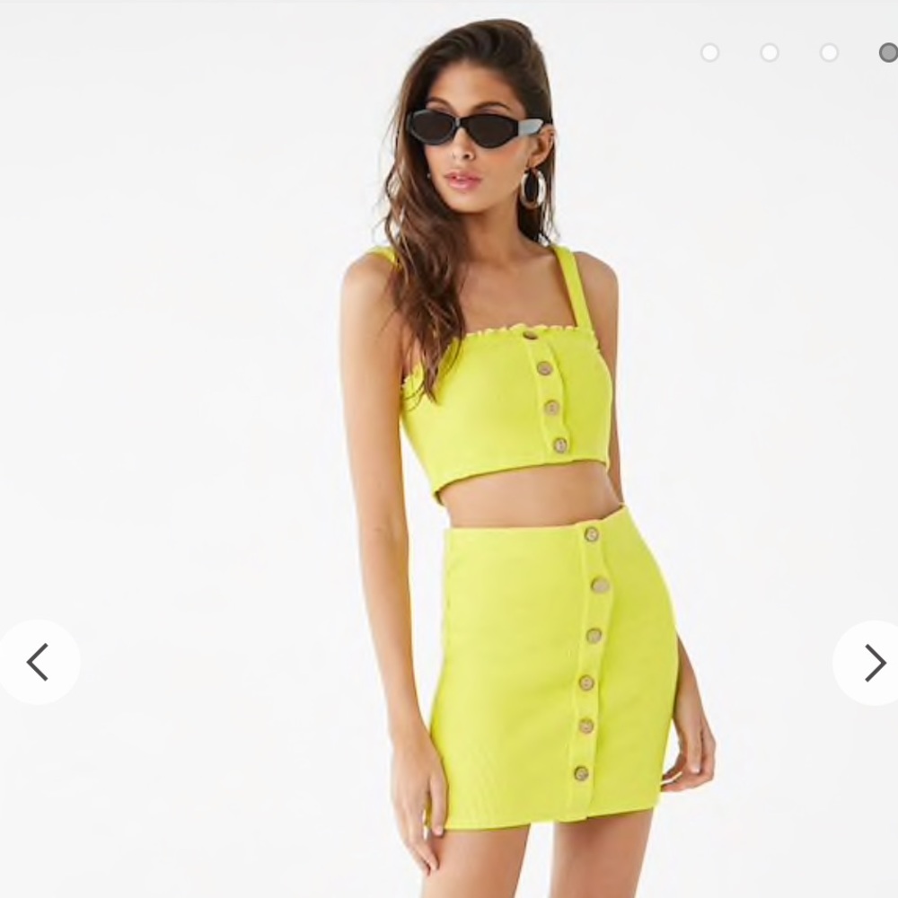Two piece set